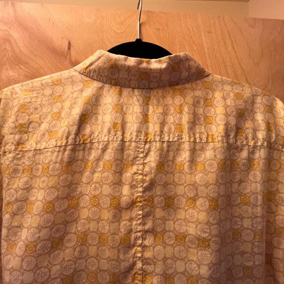 Gap buttoned down long sleeve blouse - Picture 6 of 8